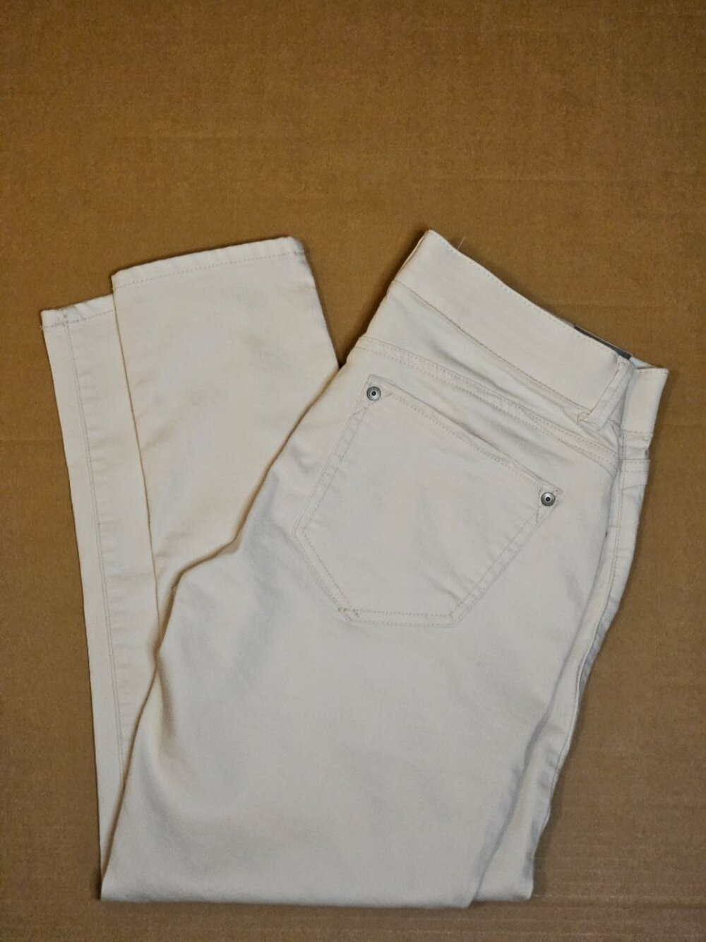 Wit & Wisdom Khaki Ankle Pants With Ab Solution Slimming Panels Size 6P - Picture 5 of 8